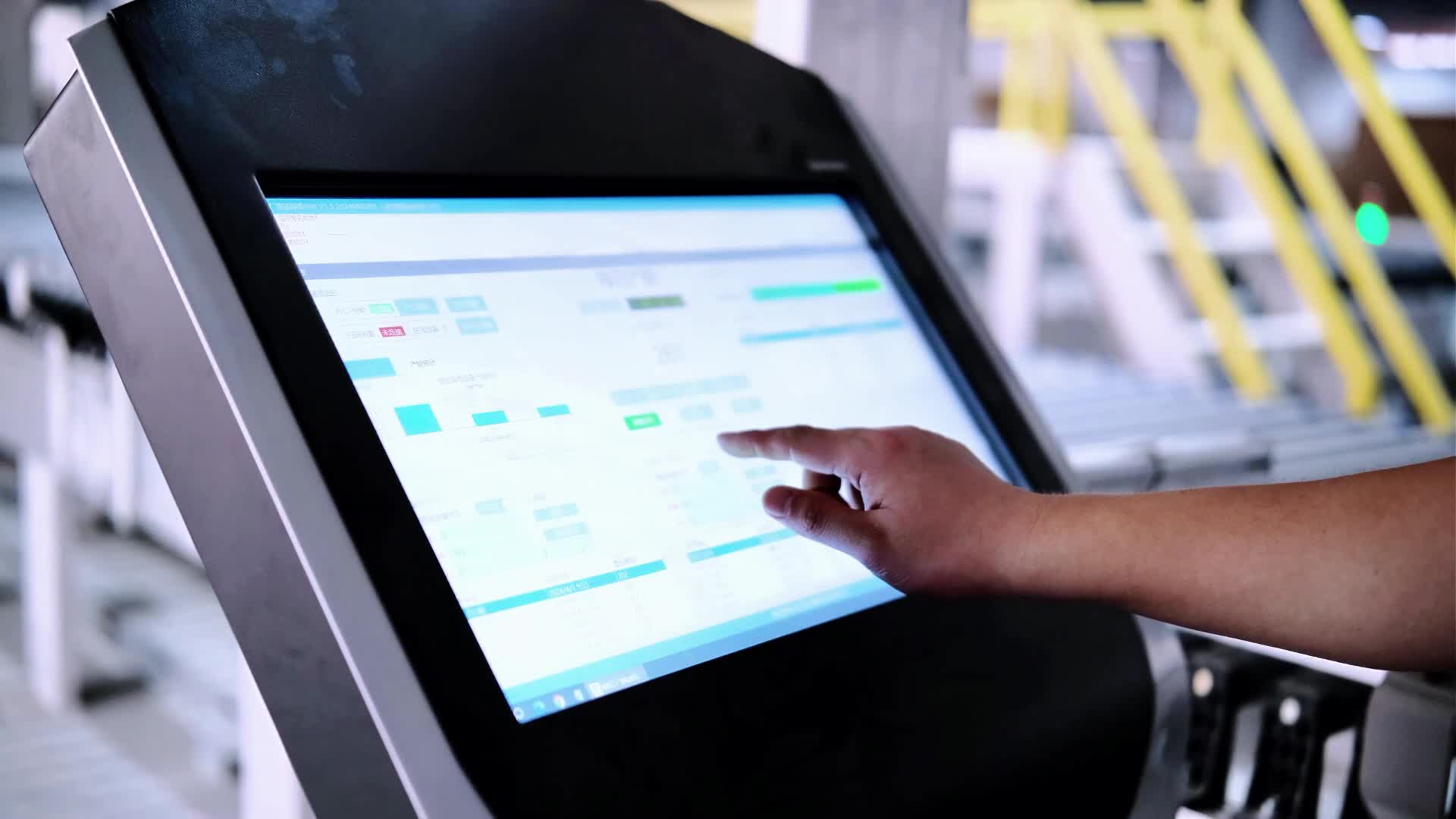 Mesin pertukangan kayu EXCITECH bakal mbangun pabrik ing perabot cerdas kanggo sampeyan.